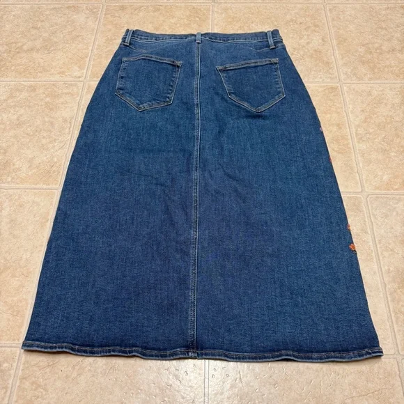 Free People Driftwood Embroidered Piper Skirt Size 10 - Picture 3 of 4